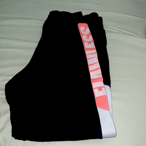 Ladies sweat pants, black pink and white with mesh legs, no draw string, 3x - Picture 1 of 2